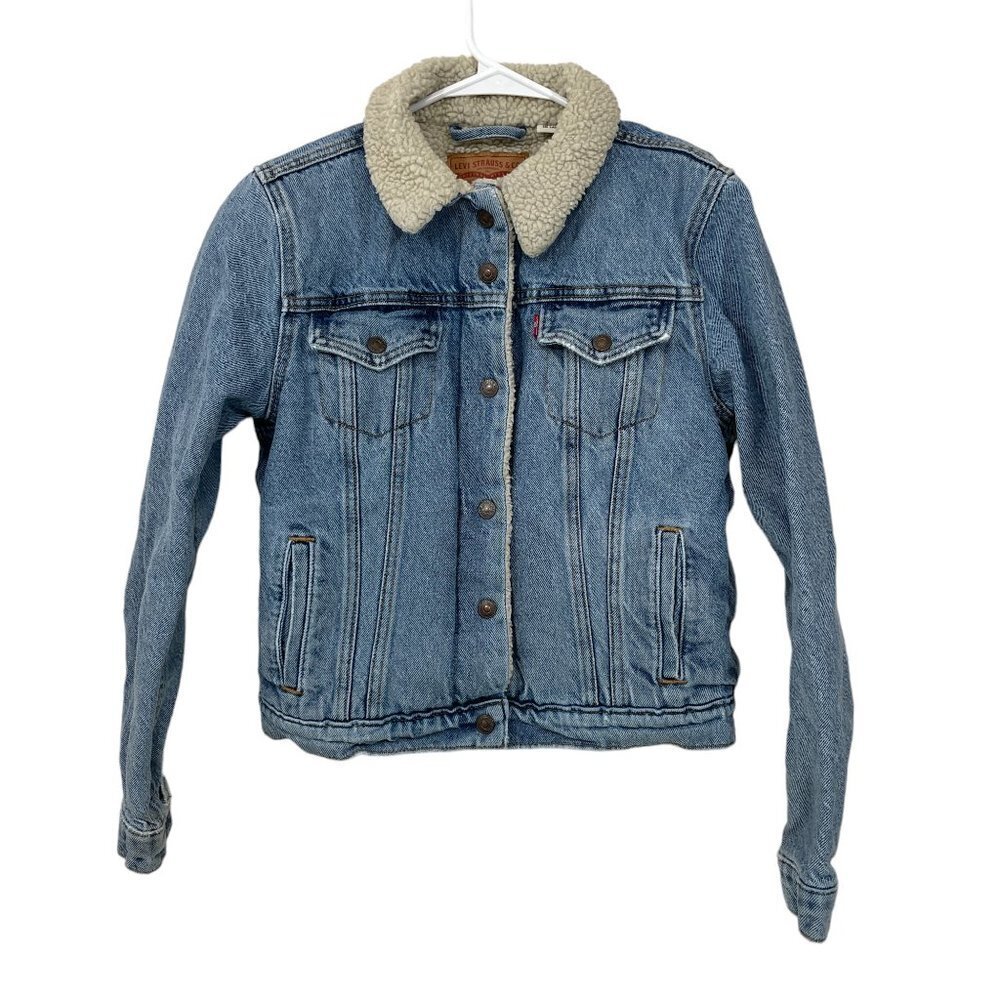 Levis Women Size M Trucker Jacket Blue Denim Sherpa Lined Snap Buttons
